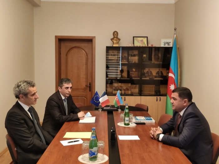 French ambassador visits Representative Office of Nakhchivan in Baku