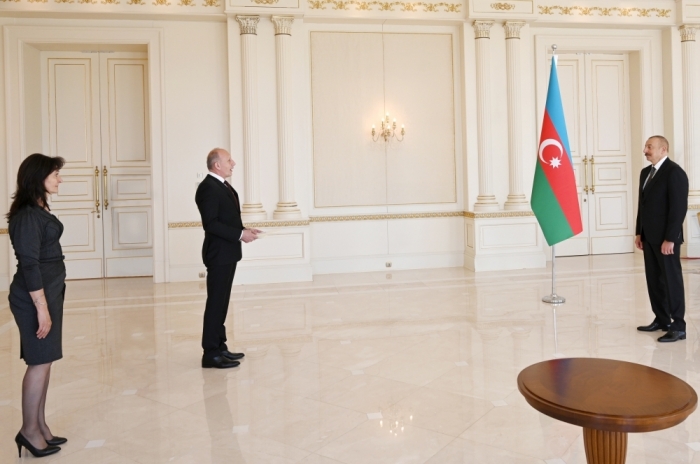 President Ilham Aliyev received credentials of incoming Serbian ambassador