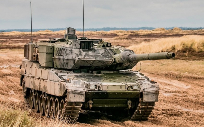 Канада отправила Украине первый из четырех танков Leopard 2
