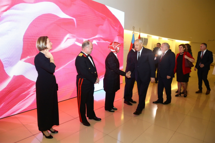 В Баку организован официальный прием по случаю национального праздника Турции