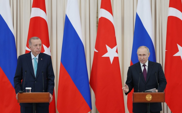 Эрдоган обсудил с Путиным по телефону ситуацию на Ближнем Востоке