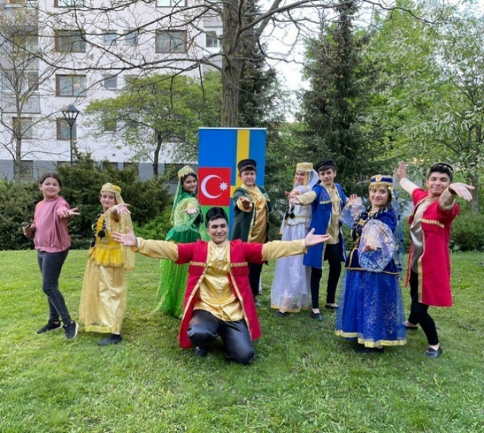 Воскресная школа «Карабах» в Стокгольме готовится ко Дню Победы 