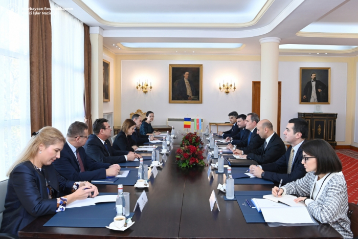 Обсуждены возможности дальнейшего расширения сотрудничества между Азербайджаном и Румынией