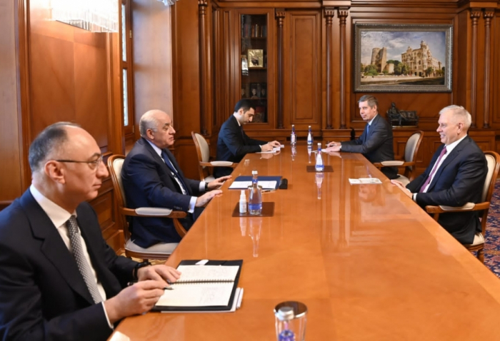 Премьер-министр Али Асадов встретился с руководителем Россельхознадзора