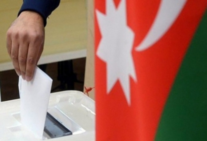 Завершилось голосование на президентских выборах в Азербайджане