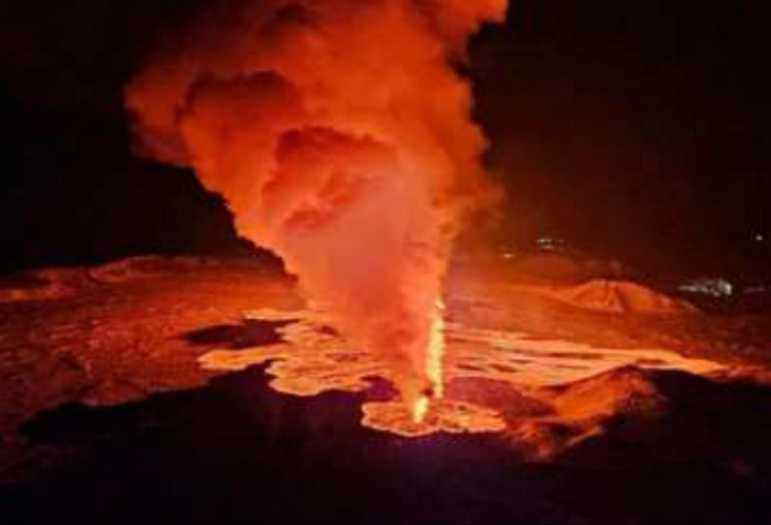 Новое извержение вулкана в Исландии: лава достигла водопроводных труб