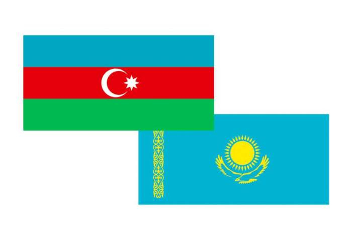 Kazakhstan's Defense Minister embarks on visit to Azerbaijan