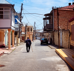 Historian Kerim Sultanov on synagogues, churches and mosques in Azerbaijan - VIDEO