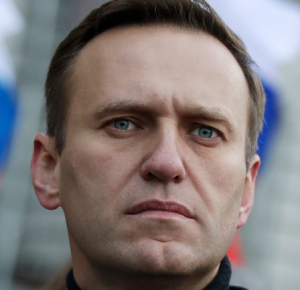 Russian opposition figure Navalny ends hunger strike
