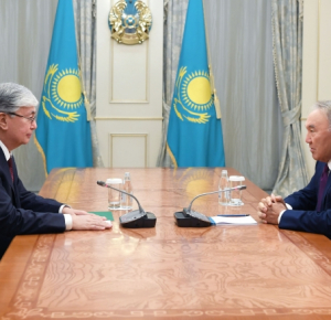 Nazarbayev hands over chairmanship of Kazakhstan's People's Assembly to Tokayev