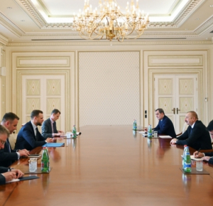 President Ilham Aliyev received delegation led by Lithuanian FM