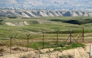 Who benefits from the reported armenian-azerbaijani border incident?
