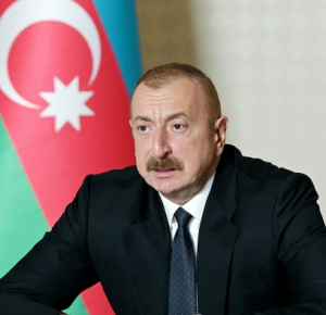 President Ilham Aliyev congratulates Chinese counterpart
