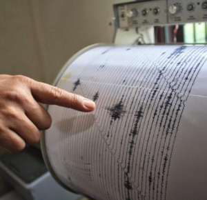 M6.6 quake hits off Japan's Okinawa, no threat of tsunami