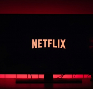 Netflix hikes prices in US, Canada
