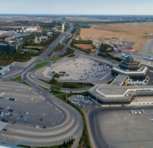 Azerbaijani airports served about 300,000 passengers in January
