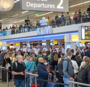 One of Europe's busiest airports to cap passengers through early 2023