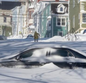 В Канаде из-за снегопадов света лишились 1,2 млн потребителей