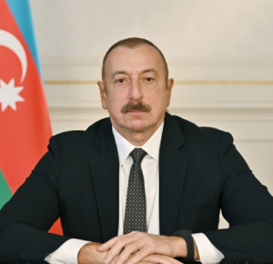 Президент Азербайджана поздравил кубинского лидера
