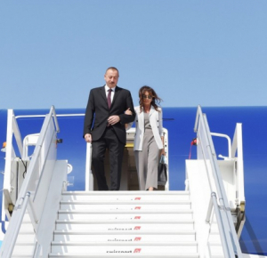 Президент Азербайджана Ильхам Алиев прибыл с официальным визитом в Венгрию
