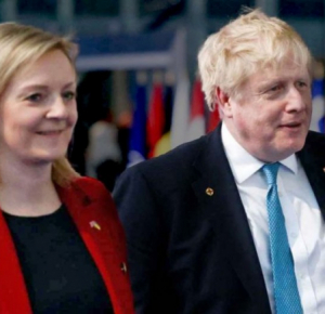Борис Джонсон и Лиз Трасс планируют возвращение в большую политику
