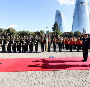 Обсуждены перспективы развития военного сотрудничества между Азербайджаном и Италией 