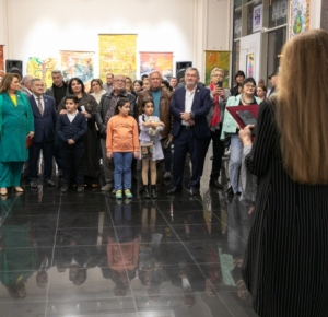 В Русском доме в Баку открылась выставка «Кочующие свитки»
