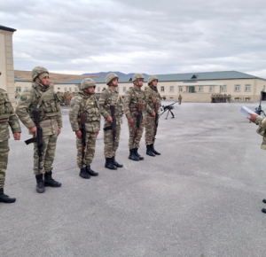 Azerbaijan Army holds socio-political training classes