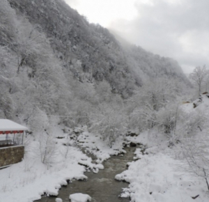 В Губинском, Гусарском и Хызинском районах выпало 14 см снега