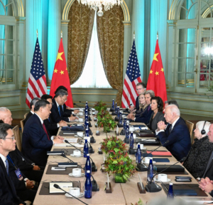 Xi calls on China, US to find right way to get along