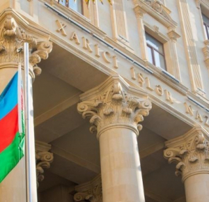 Баку предложил Еревану встречу для обсуждения мирного процесса 