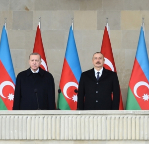 Первый парад<span style=