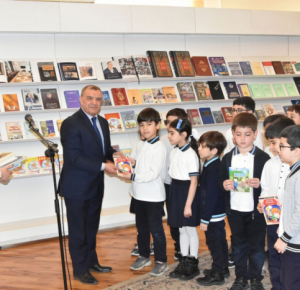 В Национальной библиотеке отметили Международный день дарения книг