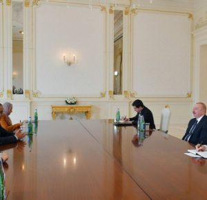 Президент Ильхам Алиев принял гендиректора ВОЗ