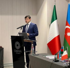 В Италии состоялась встреча с азербайджанской общиной