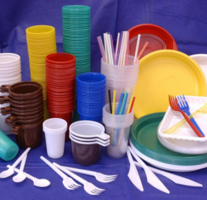 Azerbaijan cuts down on plastics exports and imports